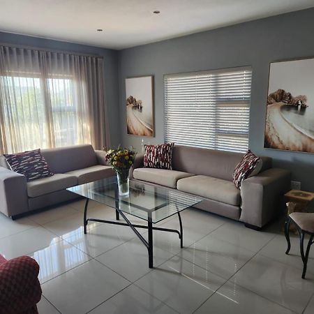 Fa'Trez Guest House & Spa Pretoria-Noord エクステリア 写真