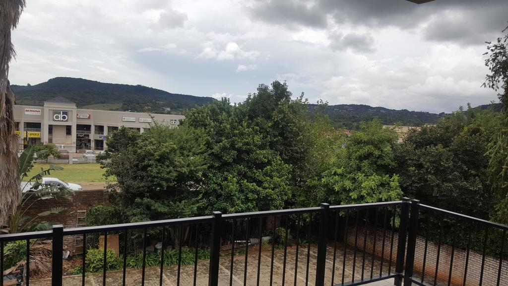 Fa'Trez Guest House & Spa Pretoria-Noord エクステリア 写真