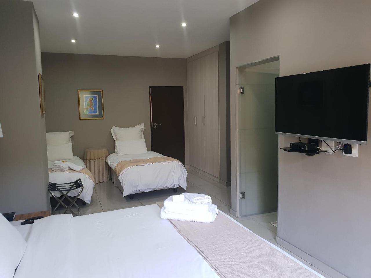 Fa'Trez Guest House & Spa Pretoria-Noord エクステリア 写真