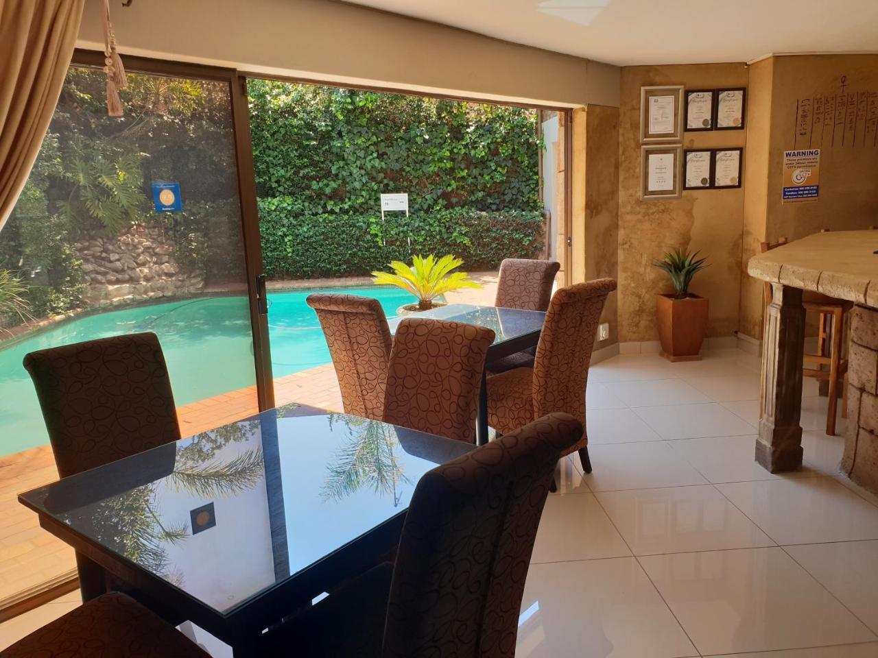 Fa'Trez Guest House & Spa Pretoria-Noord エクステリア 写真