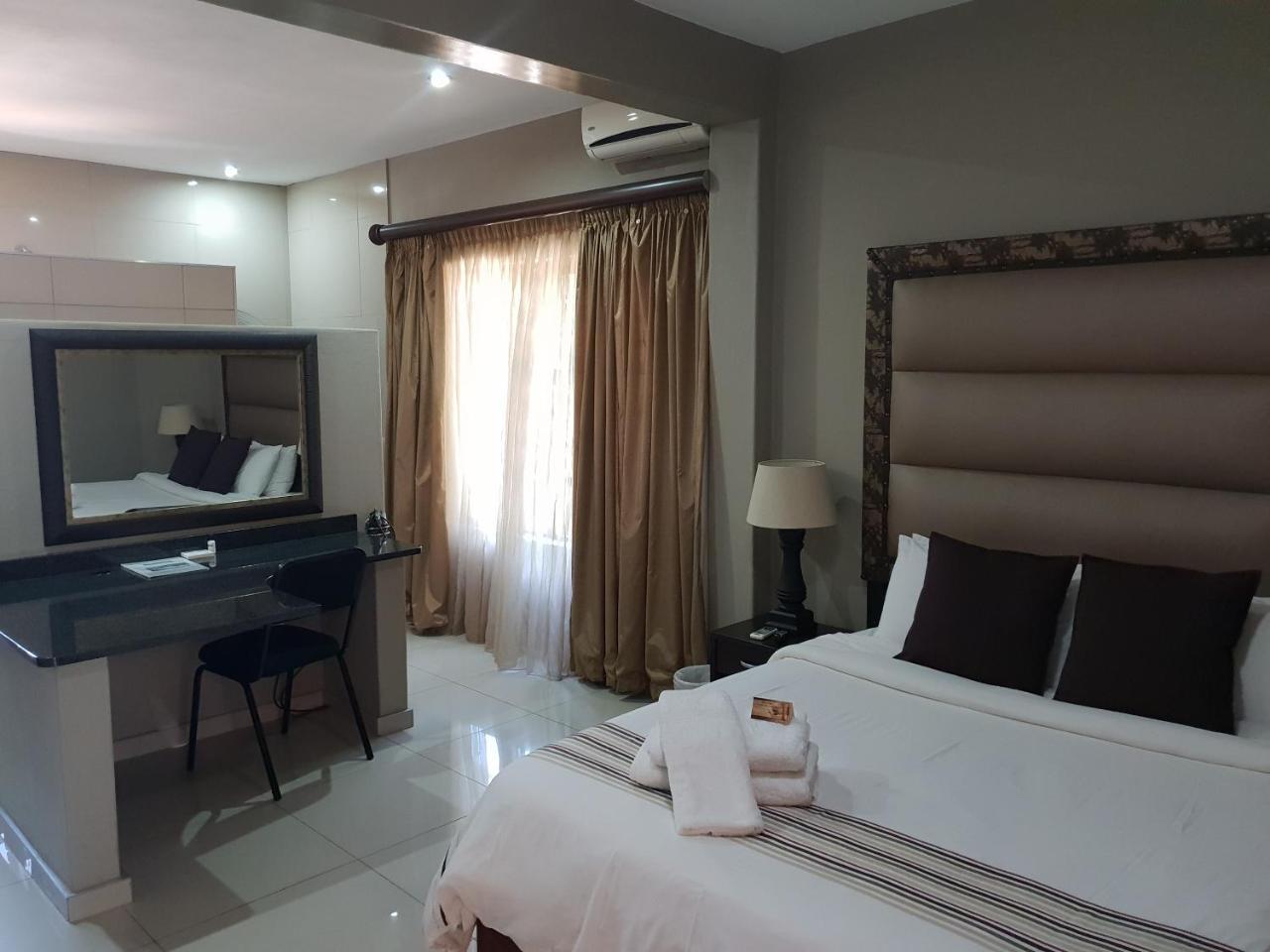 Fa'Trez Guest House & Spa Pretoria-Noord エクステリア 写真